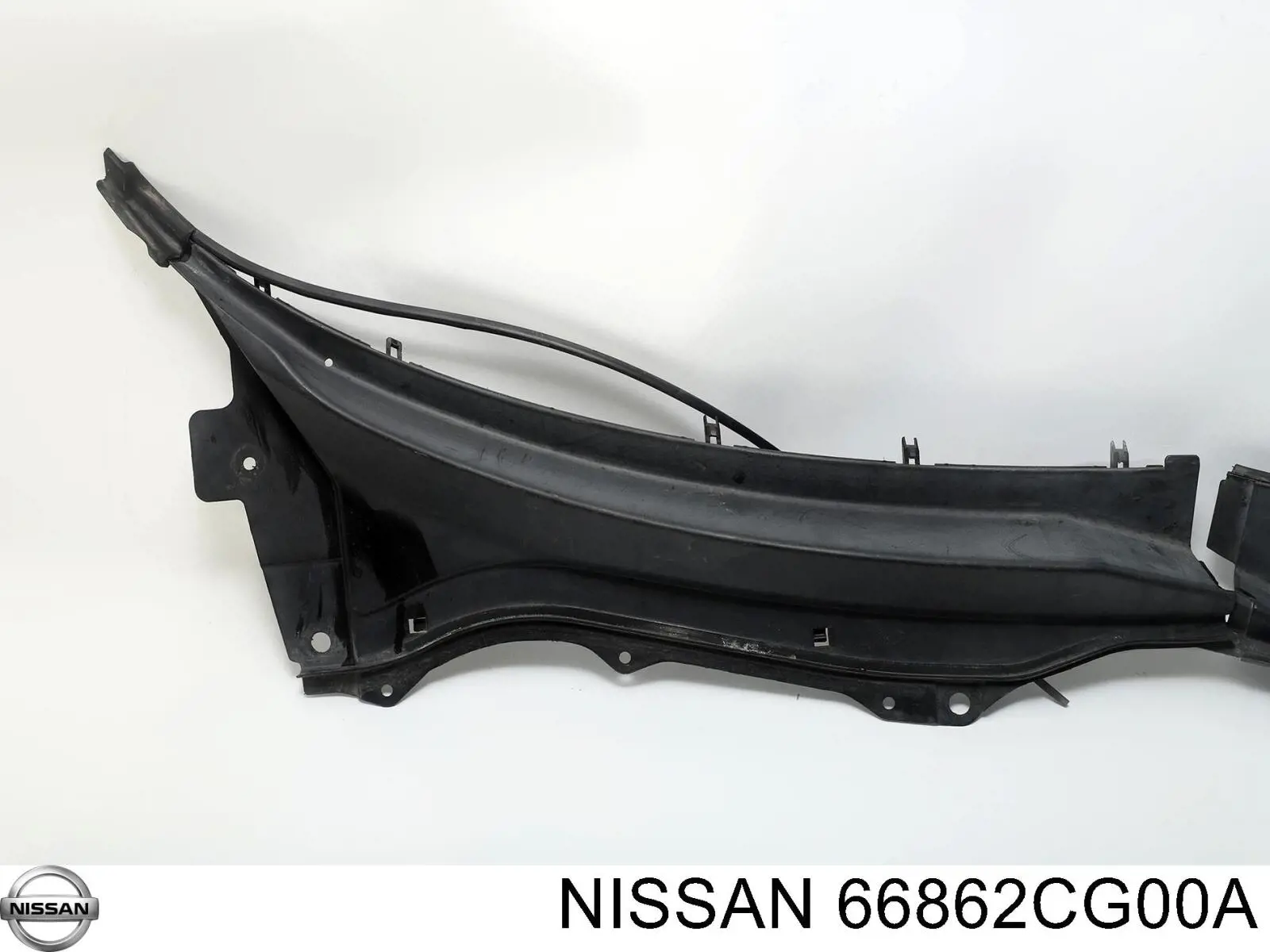 Купить 66862CG000 Nissan/Infiniti Решетка дворников правая