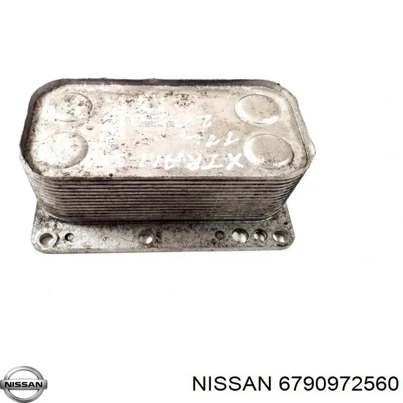 6790972560 Nissan radiador de óleo (frigorífico, debaixo de filtro)