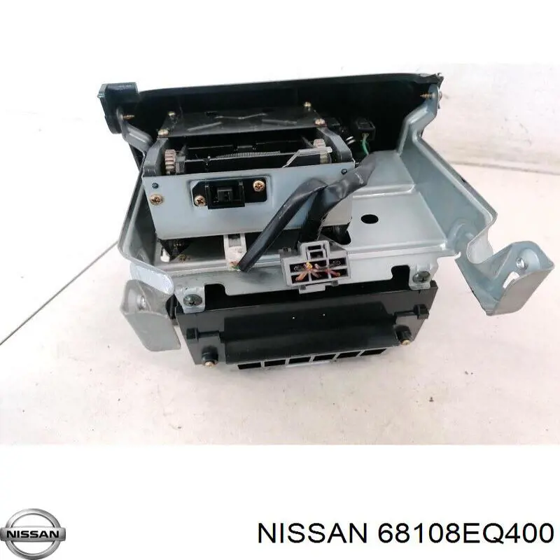 Купить 68108EQ400 Nissan/Infiniti 