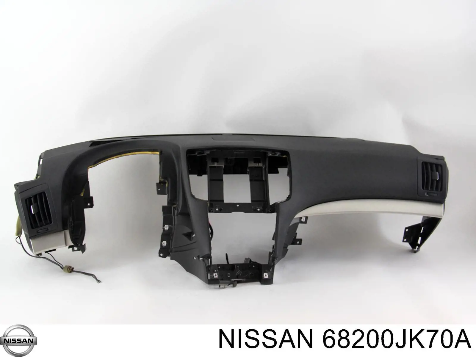 Панель салона передняя "торпедо" Nissan/Infiniti 68200JK70A цена, от 164.70 USD