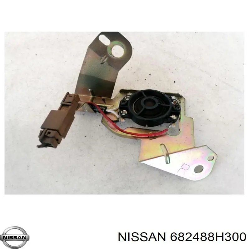  Nissan/Infiniti 682488H300 цена, от 5.07 USD