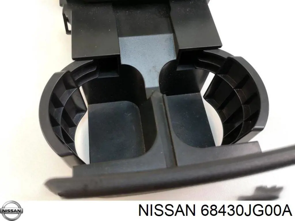  Nissan/Infiniti 68430JG00A цена, от 12.43 USD