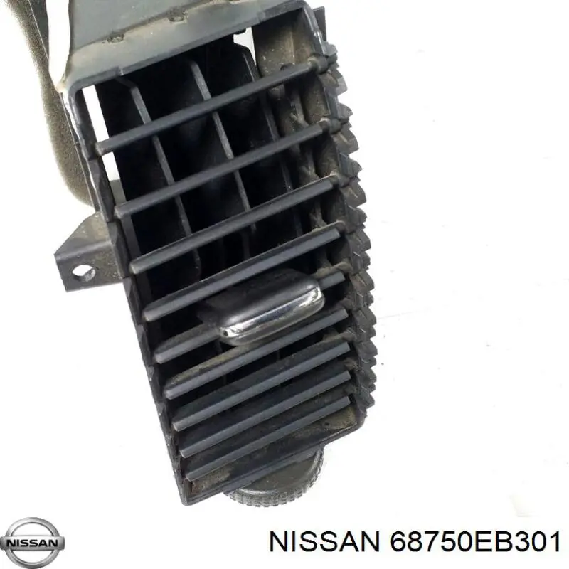 Купить 68750EB301 Nissan/Infiniti Решетка вентиляции салона на "торпедо"