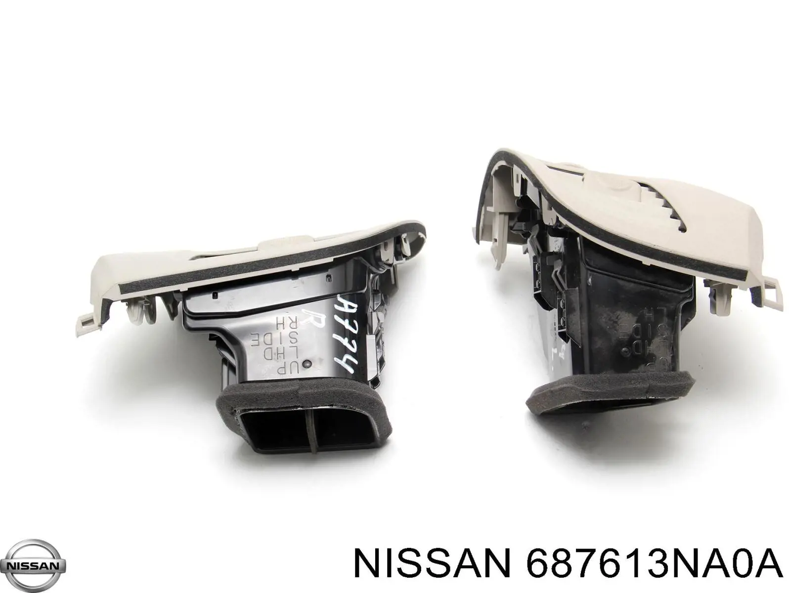 687613NA0A Nissan/Infiniti Решетка воздуховода левая