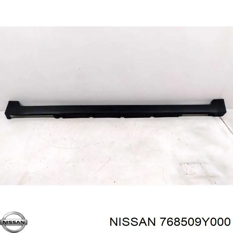  768509Y000 Nissan