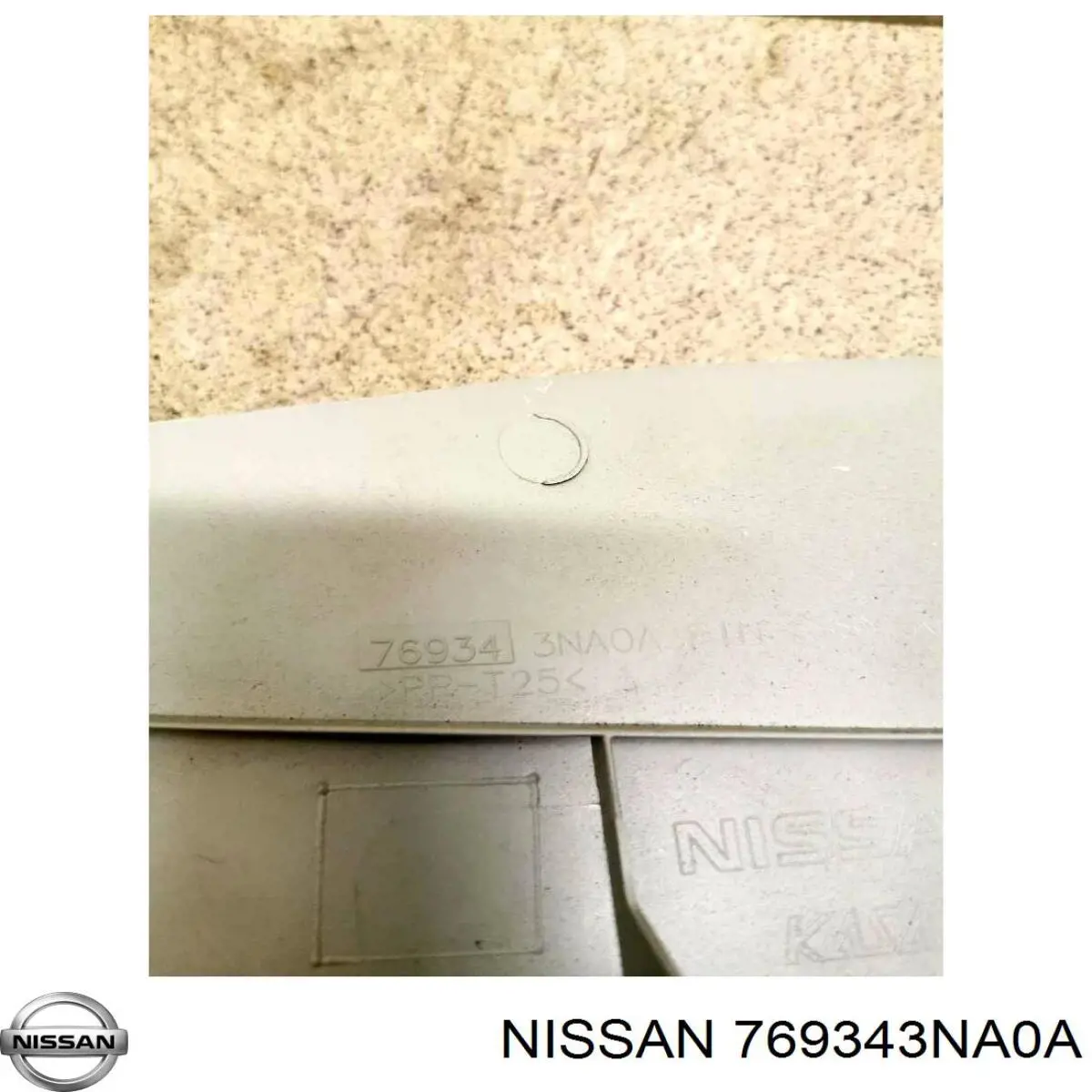 769343NA0A Nissan/Infiniti Обшивка стойки кузова внутренняя задняя правая