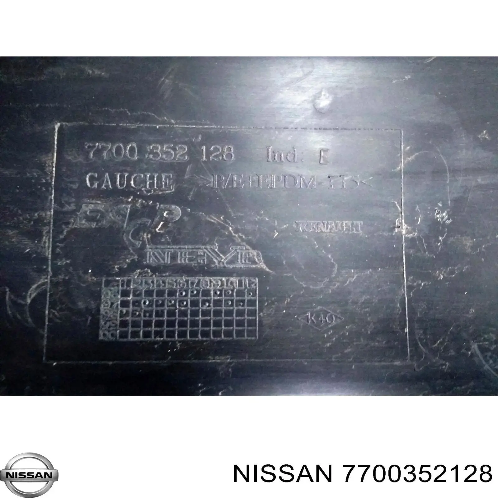 Накладка задней распашной двери левая Fast FT90894 цена, от 27.70 USD