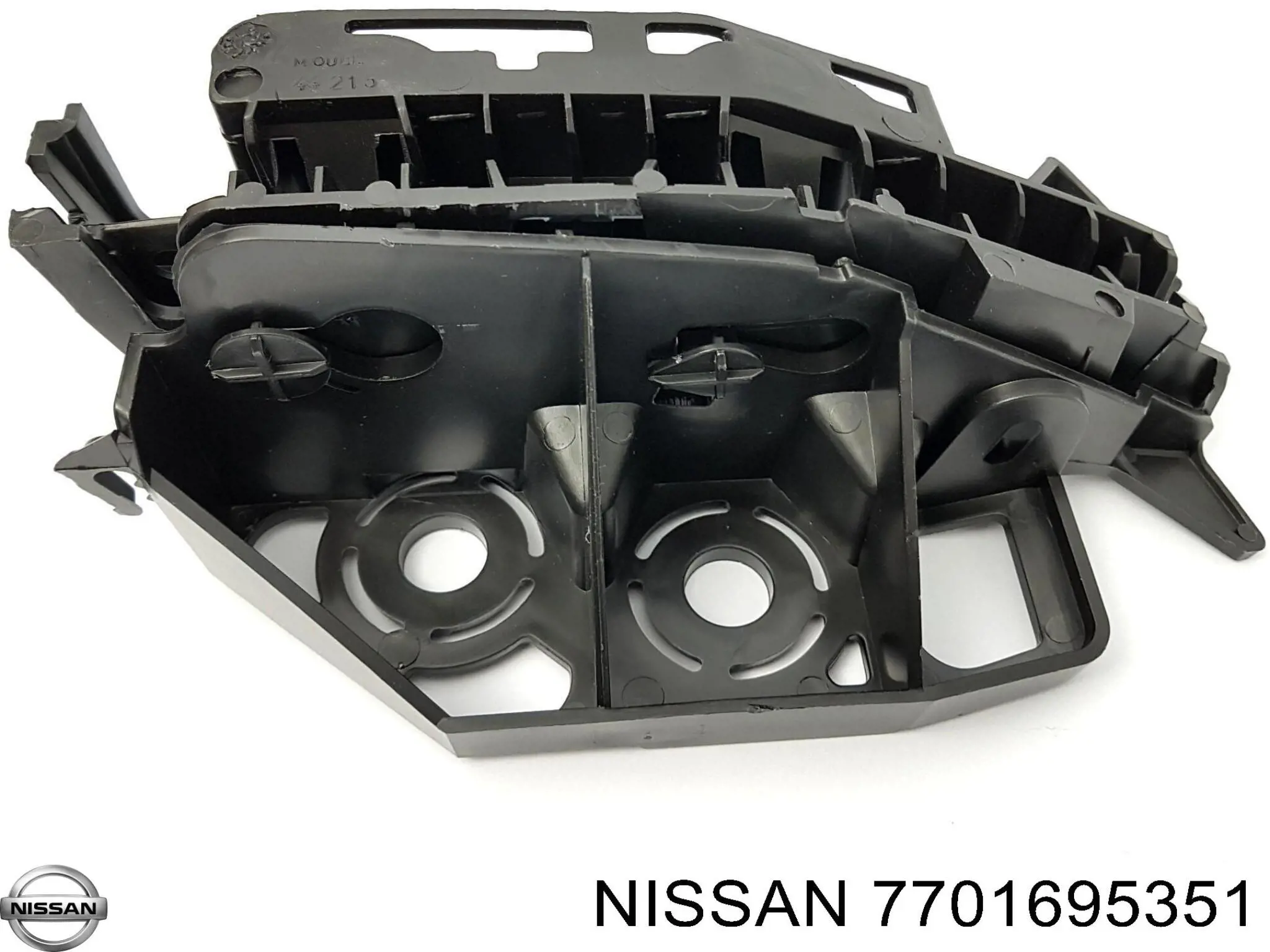 Правое крепление переднего бампера Nissan/Infiniti 7701695351 цена, от 24.32 USD