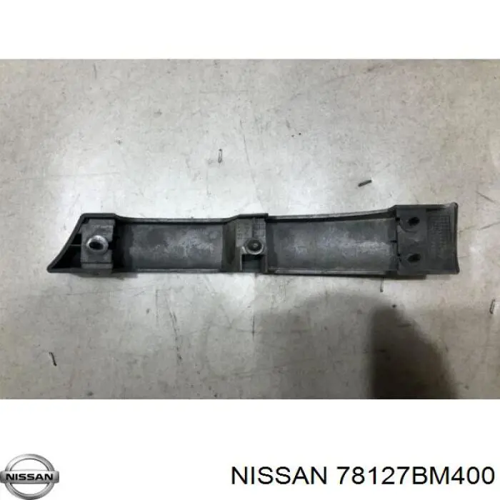 Ресничка (накладка) левой фары Nissan/Infiniti 78127BM400 цена, от 4.24 USD