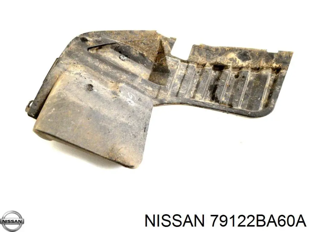 Панель багажного отсека задняя 79122BA60A Nissan/Infiniti
