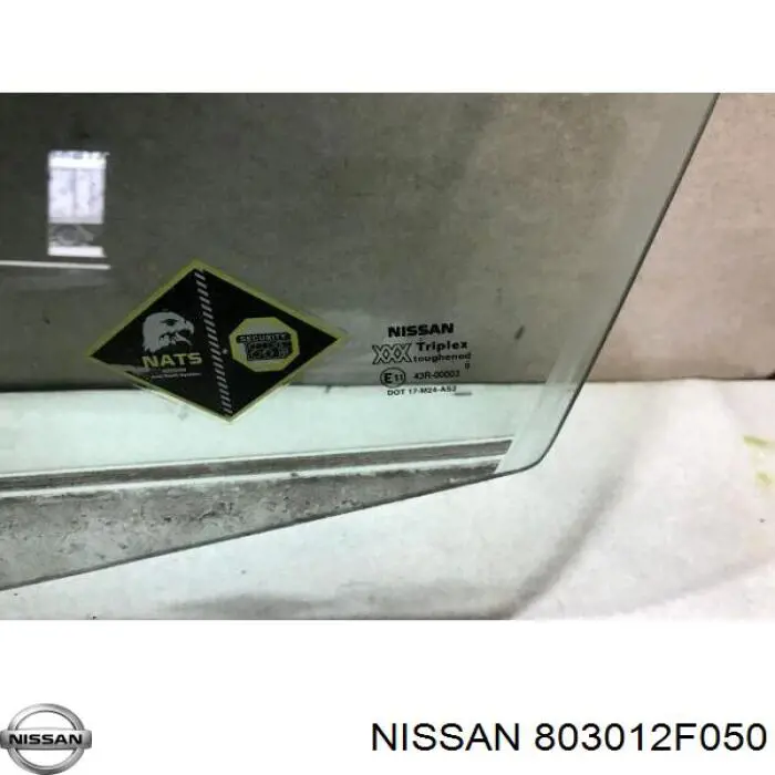803012F050 Nissan vidro da porta dianteira esquerda