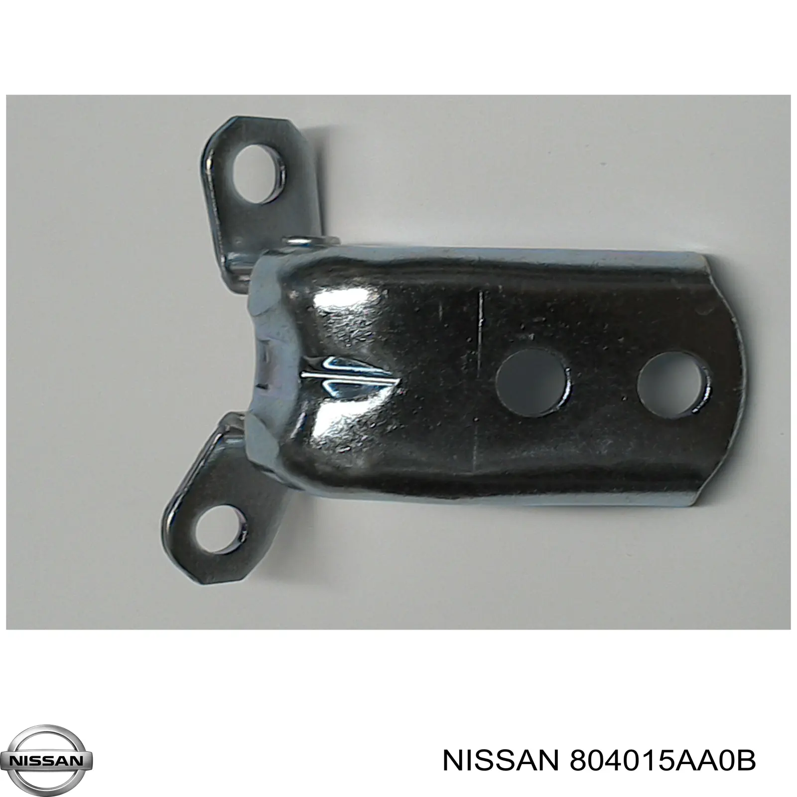 Петля водительской двери Nissan/Infiniti 804015AA0B цена, от 6.35 USD