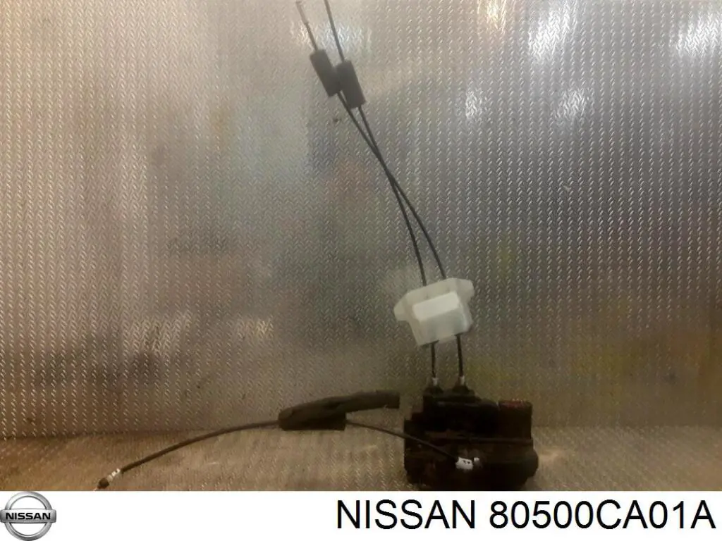 80500CA01A Nissan/Infiniti Внутренний дверной замок
