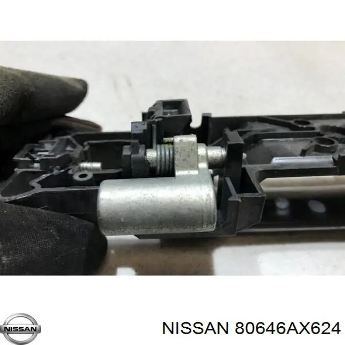  Nissan/Infiniti 80646AX624 цена, от 3.80 USD