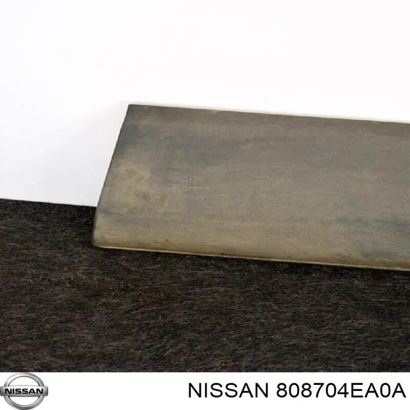 Молдинг передней правой двери Nissan/Infiniti 808704EA0A