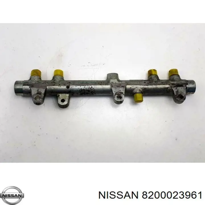 Распределитель топлива (рампа) 8200023961 Nissan/Infiniti