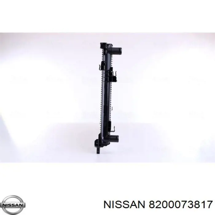 Радиатор 8200073817 Nissan