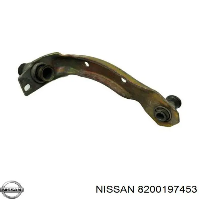 Кронштейн передней балки 8200197453 Nissan