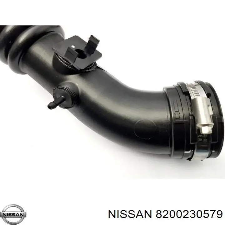8200230579 Nissan шланг (патрубок интеркуллера правый)