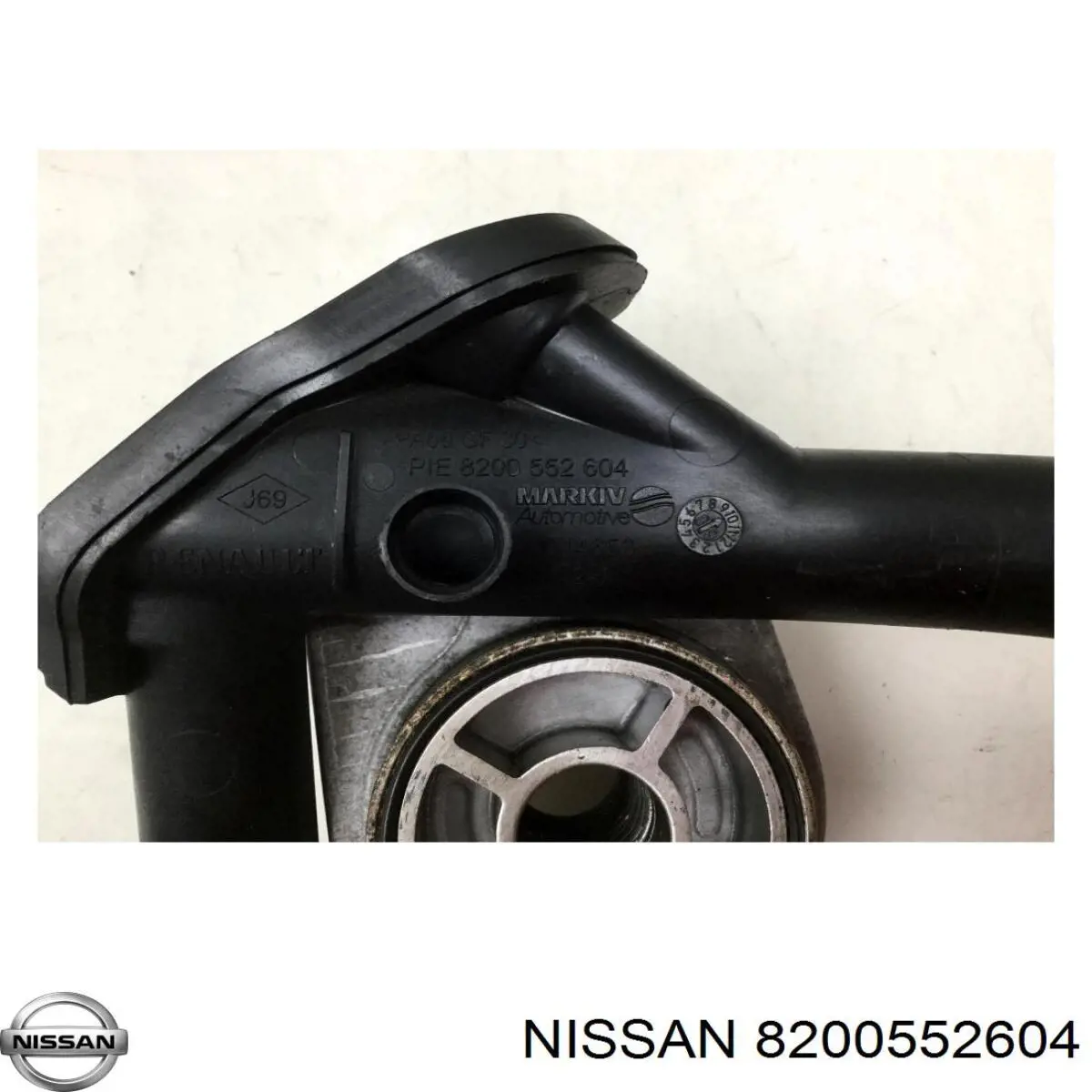 Фланец системы охлаждения 8200552604 Nissan/Infiniti