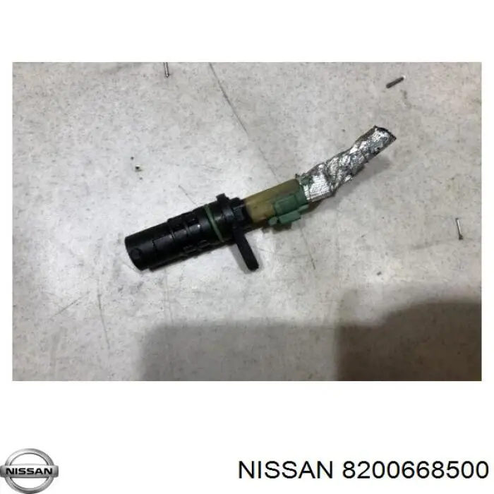 8200668500 Nissan датчик коленвала