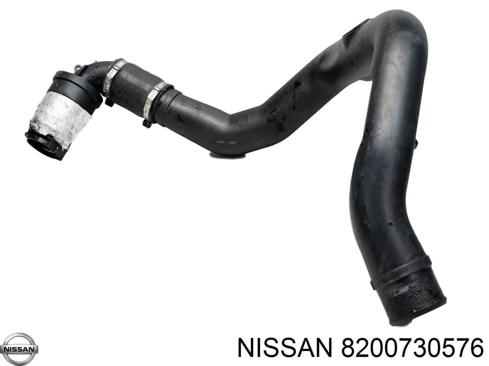 Левый шланг интеркуллера 8200730576 Nissan