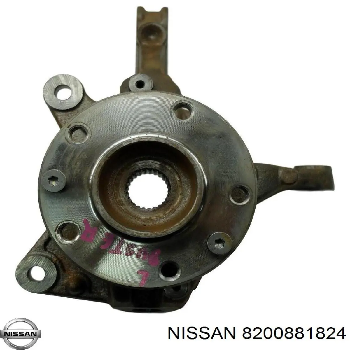 8200881824 Nissan pino moente (extremidade do eixo dianteiro esquerdo)