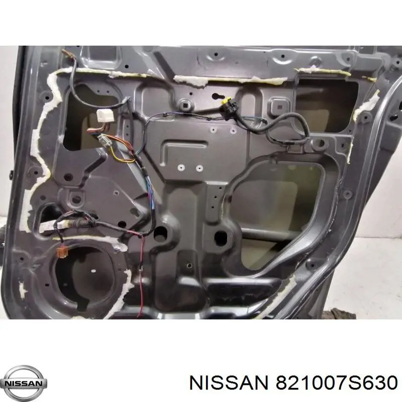 Дверь задняя правая 821007S630 Nissan/Infiniti