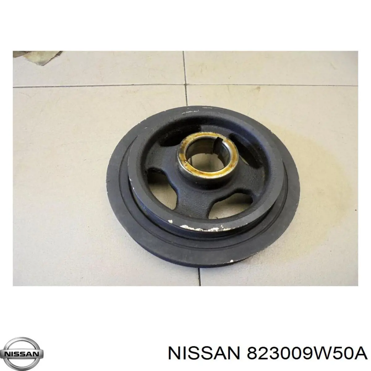 Купить 823009W50A Nissan/Infiniti Стекло задней двери, правой