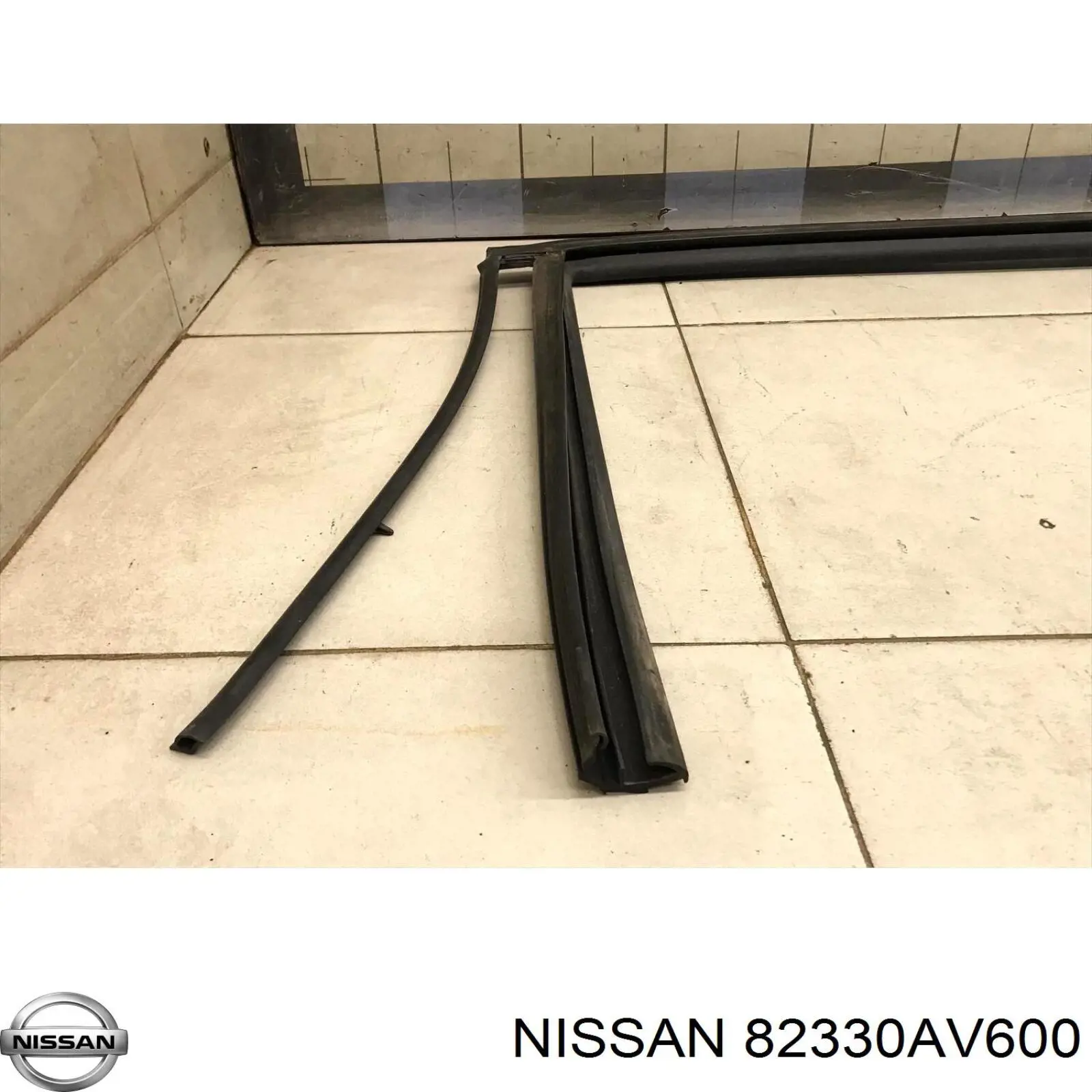 Направляющая стекла рамки двери задней правой Nissan/Infiniti 82330AV605 цена, от 21.22 USD