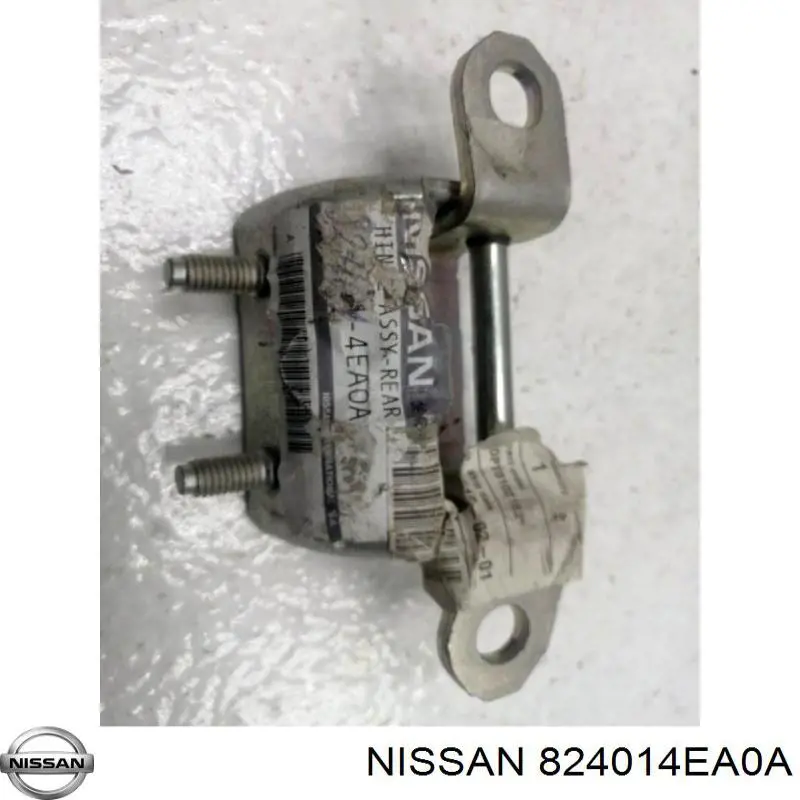 824014EA0A Nissan/Infiniti Дверной шарнир задний левый