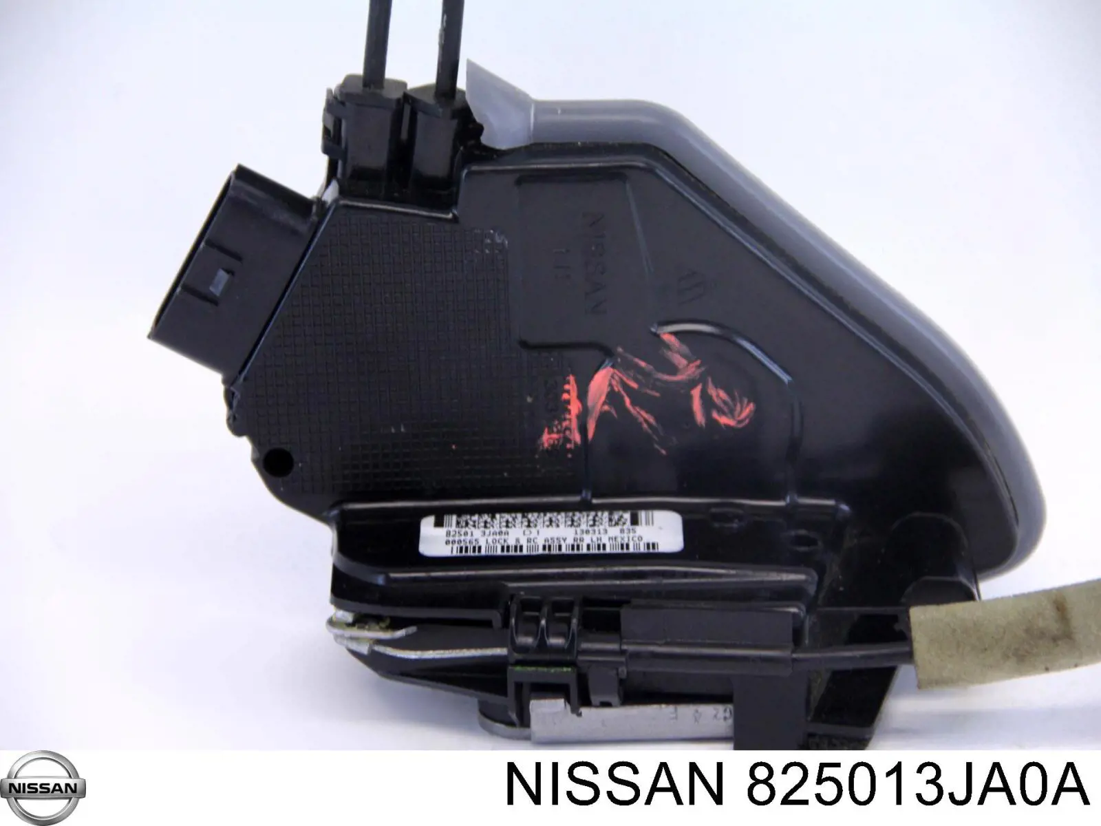 825013JA0B Nissan/Infiniti Замок двери задней левой