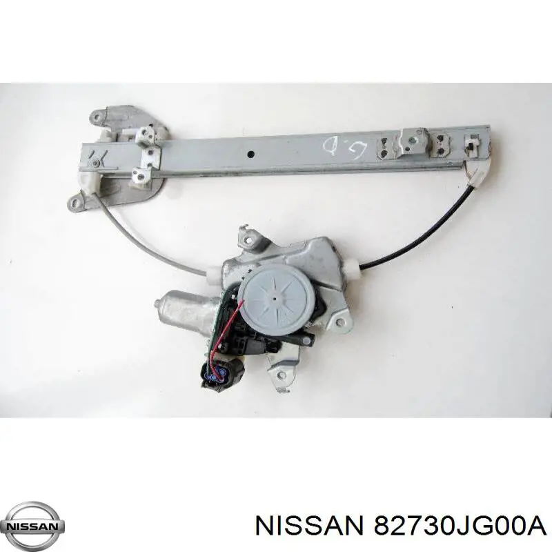 Моторчик стеклоподъемника двери задней, правой NISSAN 82730JG00A