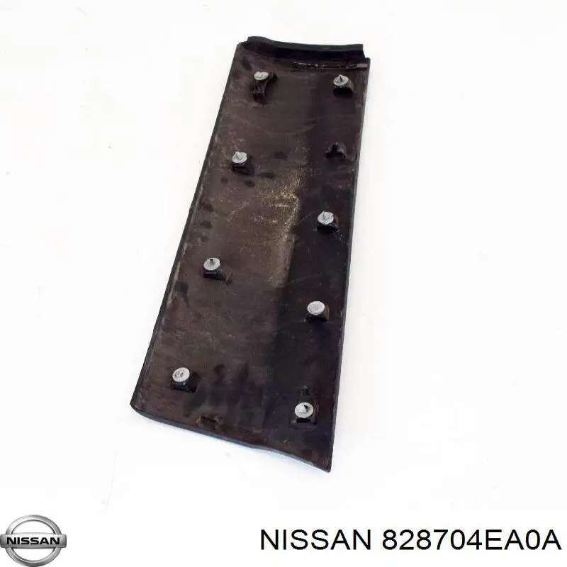 Молдинг двери задней правой Nissan/Infiniti 828704EA0A цена, от 12.67 USD