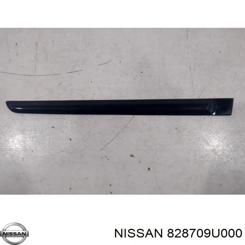 Купить 828709U000 Nissan/Infiniti Молдинг двери задней правой