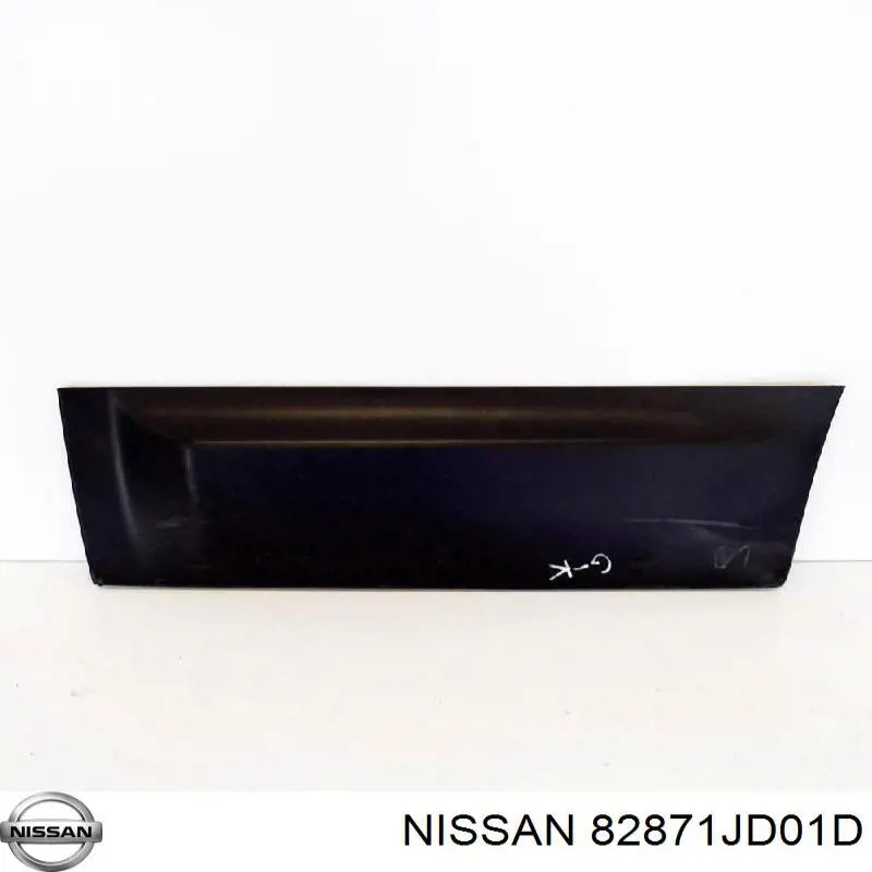 Молдинг задней левой двери 82871JD01D Nissan/Infiniti