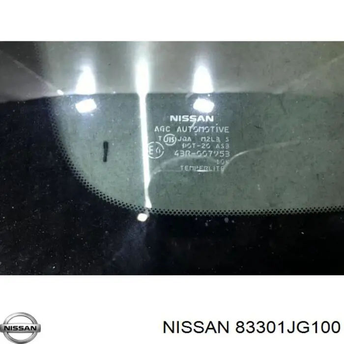 GS5018D305 XYG Стекло кузова/багажного отсека, левое