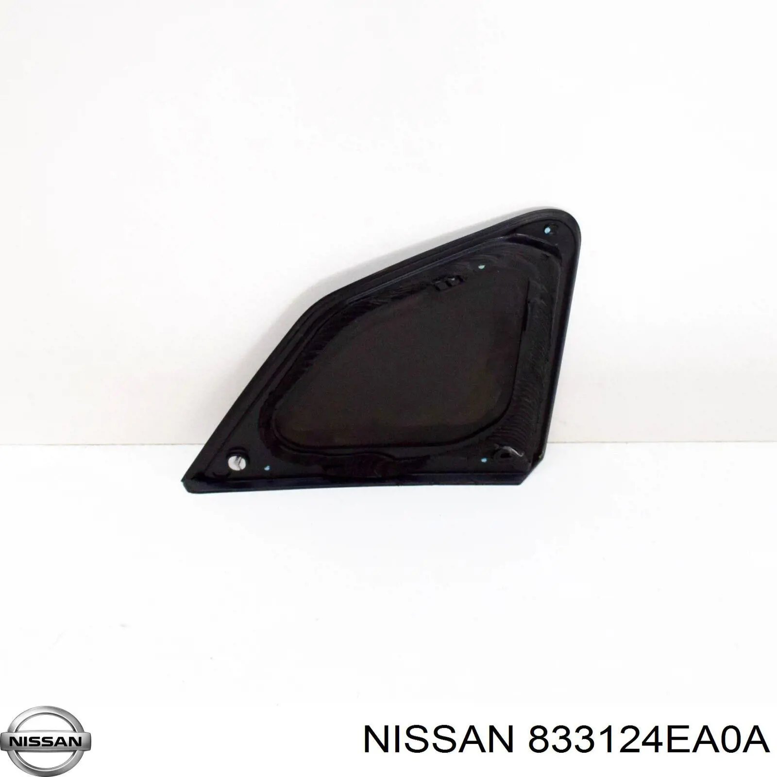 Стукло багажника, правое Nissan/Infiniti 833124EA0A цена, от 19.49 USD