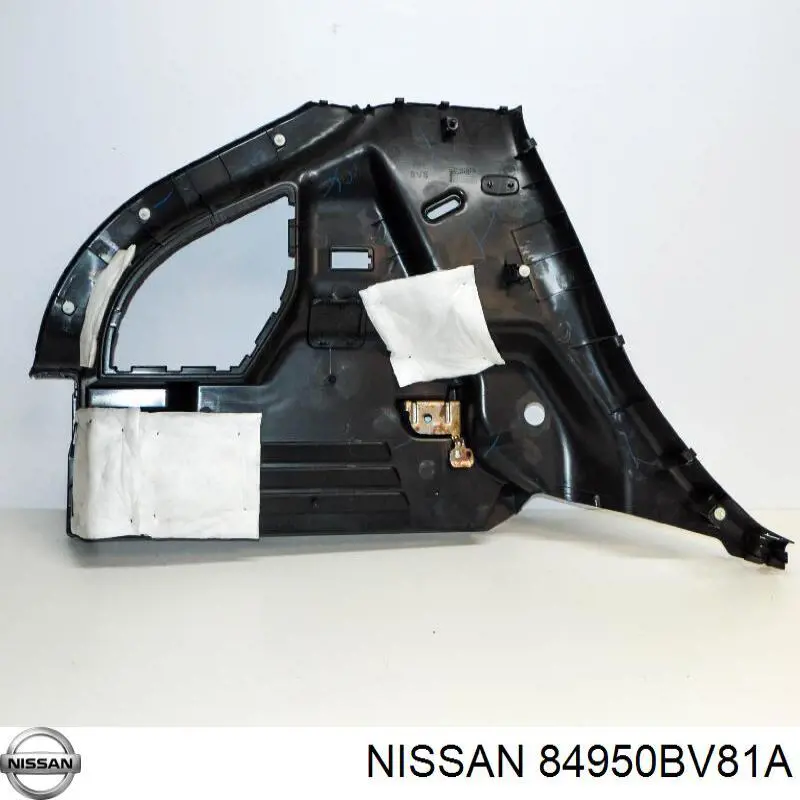 Купить 84950BV81A Nissan/Infiniti Облицовка багажного отсека правая