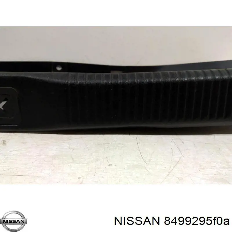  8499295F0A Nissan