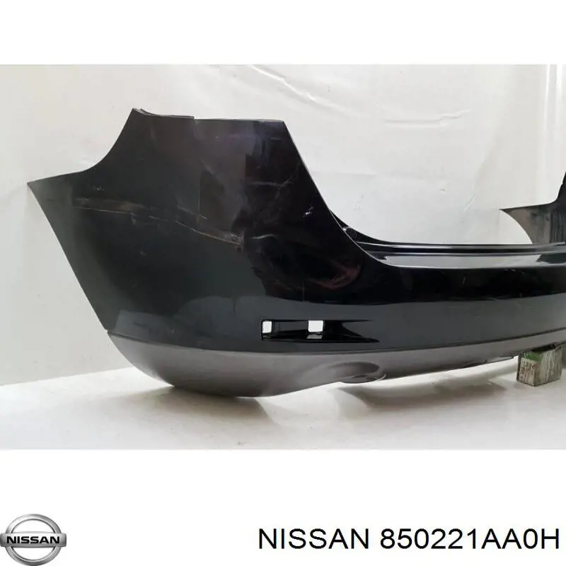 HEM221AA0H Nissan/Infiniti Задний бампер