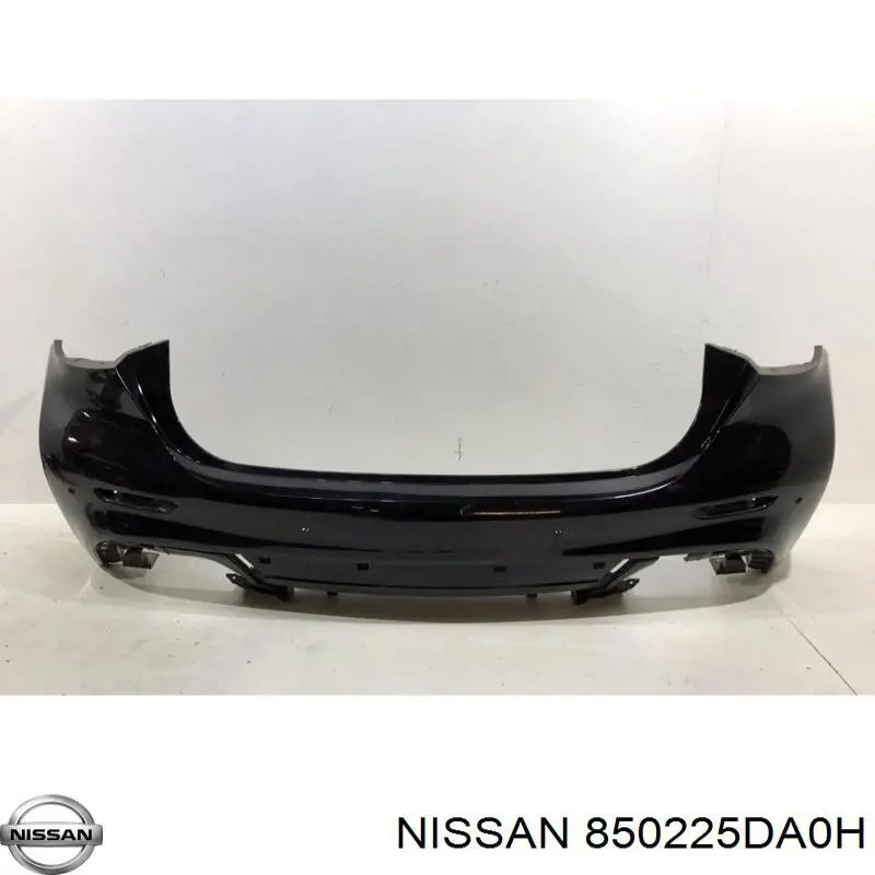 850225DA0H Nissan/Infiniti Задний бампер