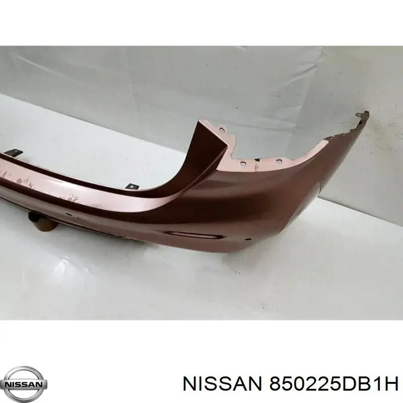 850225DB1H Nissan/Infiniti Задний бампер