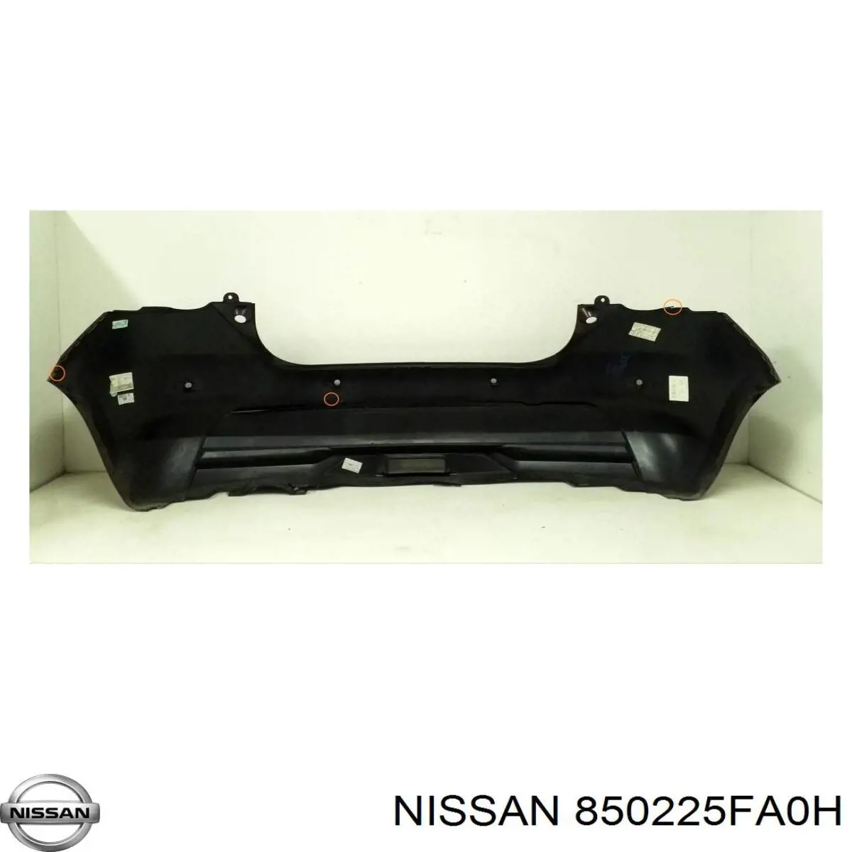 Pára-choque traseiro para Nissan Micra (K14)