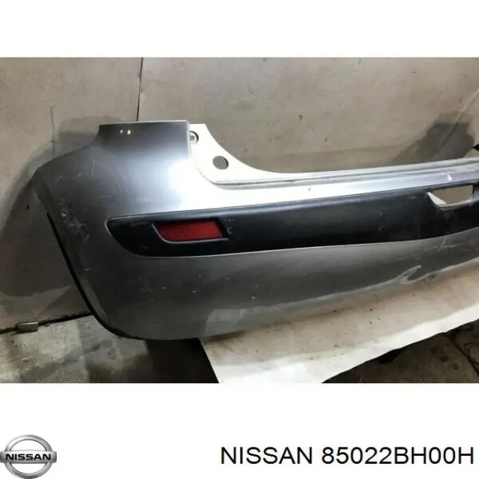 Задний бампер 85022BH00H Nissan/Infiniti