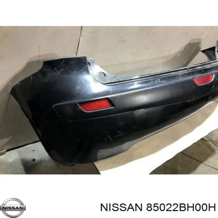 Бампер задний Nissan/Infiniti 85022BH00H