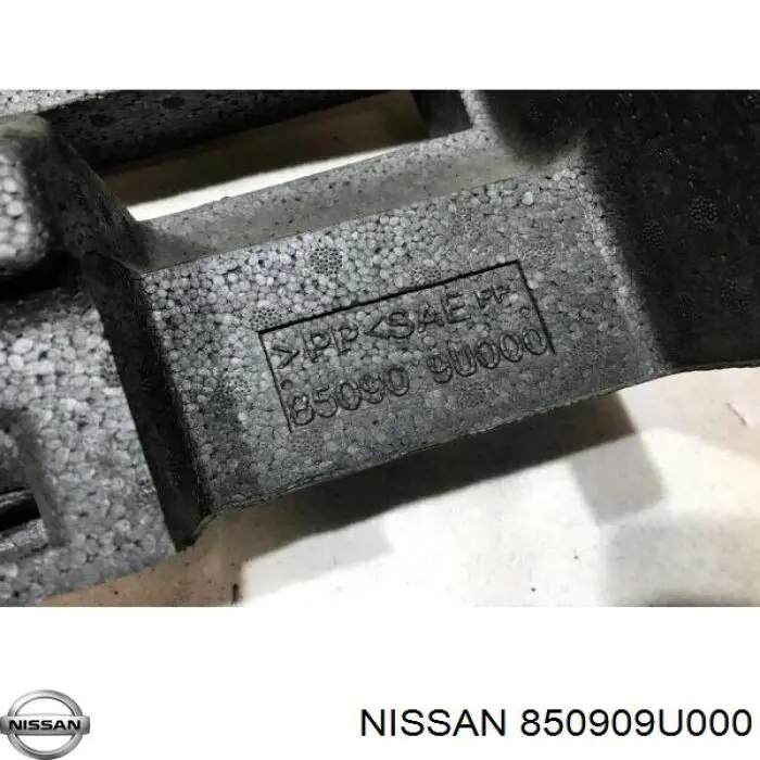 Абсорбер (наполнитель) бампера заднего на Nissan Note E11