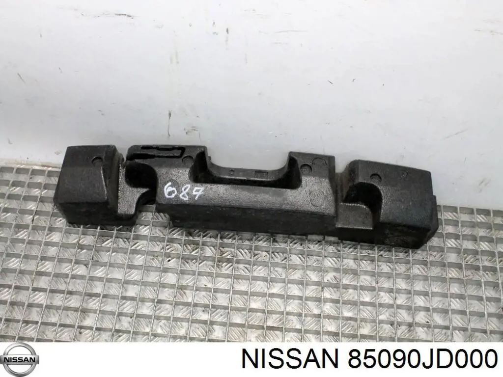 Абсорбер (наполнитель) бампера заднего на Nissan Qashqai I 