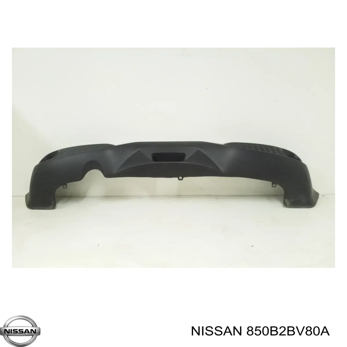 Купить 850B2BV80A Nissan/Infiniti Нижняя часть заднего бампера