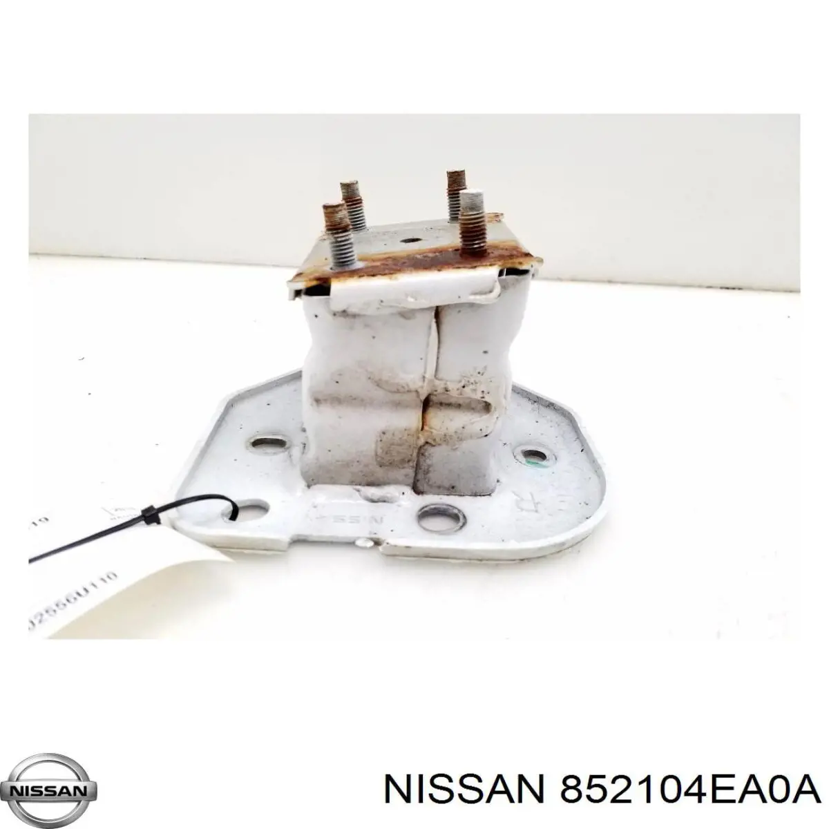  852104EA0A Nissan/Infiniti